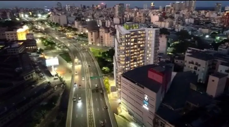 Departamento 4  Ambientes con Balcón al Frente con Imponente Vista a La Ciudad - Barracas 4