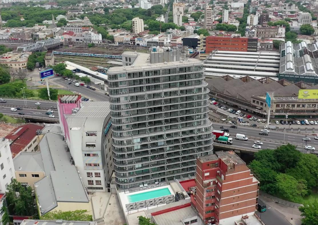 Venta Departamento 3 Ambientes con Balcón al Frente - Barracas