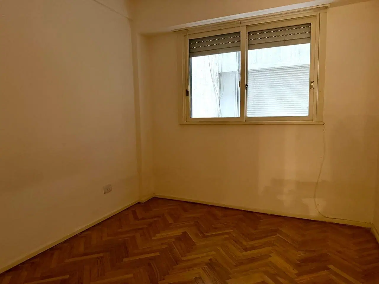 Dos ambientes en alquiler en Recoleta. Totalmente reciclado a re estrenar. Apto profesional 3