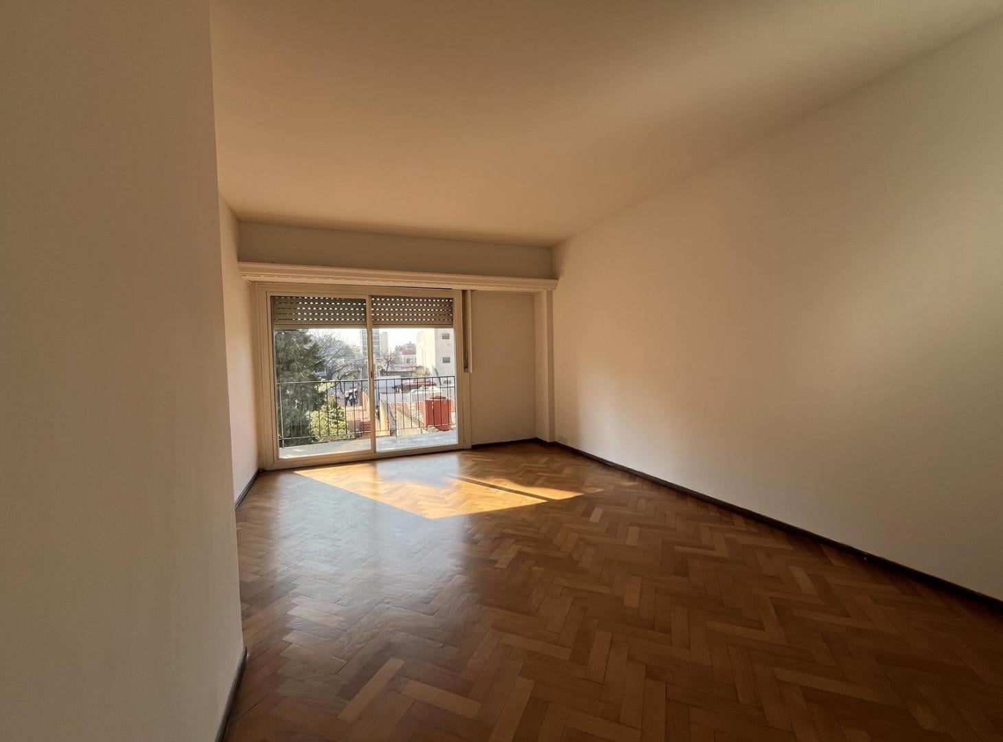Foto de Venta Departamento de 3 Ambientes con Dependencia | 81,03 m² Totales |, imagen 2