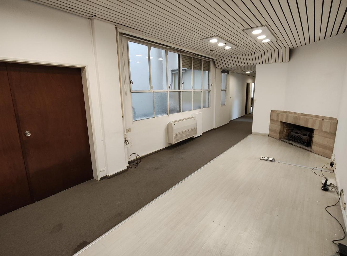 Foto de OPORTUNIDAD VENTA PISO COMPLETO EN EL CENTRO (TRIBUNALES) SAN NICOLÁS, imagen 2