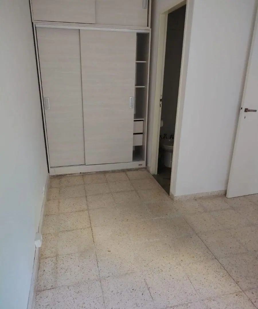DEPARTAMENTO DE PASILLO UN DORMITORIO 2