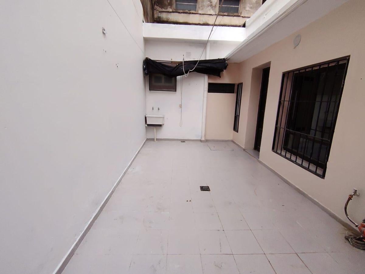 Foto de DEPARTAMENTO DE PASILLO , UN DORMITORIO, PATIO,MITRE 1170, imagen 5