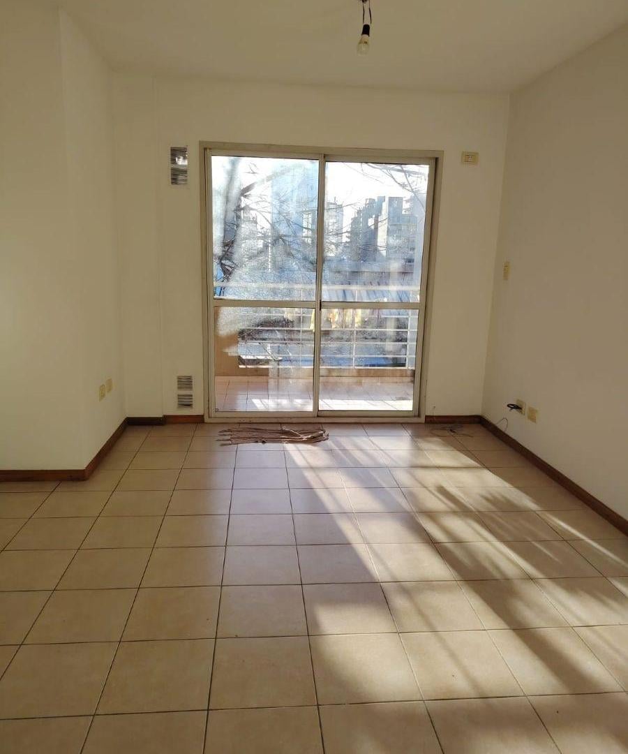 Foto de AMPLIO DEPARTAMENTO DE UN DORMITORIO, IMPECABLE, imagen 3