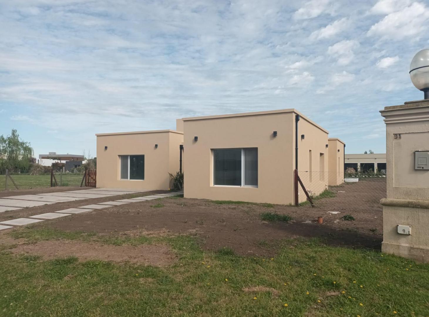 Foto de Dueño directo!!! casa c/pileta a estrenar Barrio Cerrado Lagos de San, imagen 4