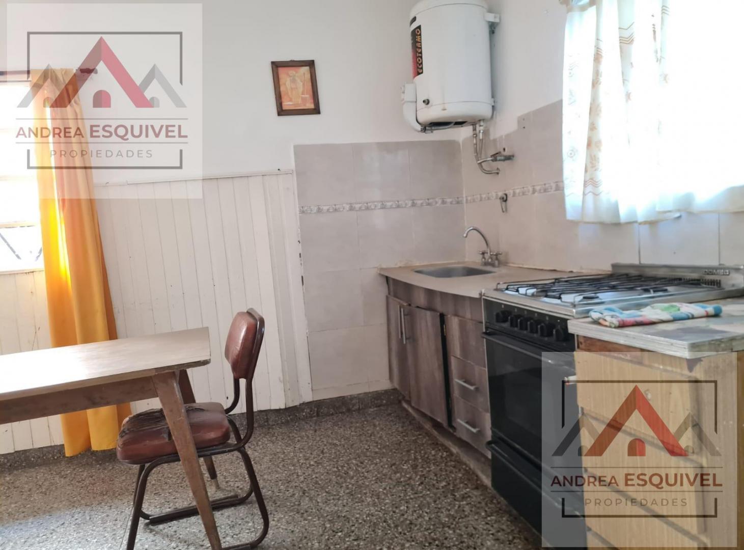 Foto de CASA + 3 PH A RECICLAR FUNES Y JUAN B JUSTO, imagen 5
