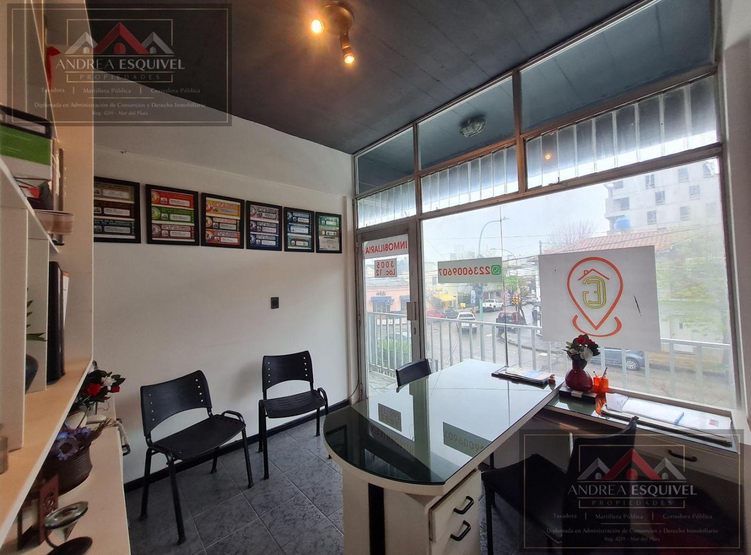 Foto de VENTA OFICINA DOBLE A LA CALLE - CENTRO COMERCIAL ALVARADO Y LA RIOJA, imagen 5