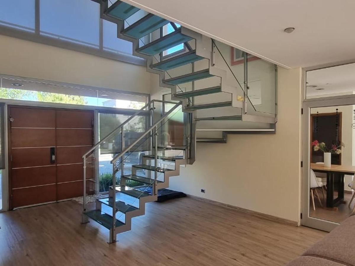 Foto de MODERNA CASA CON CALIDAD, imagen 4