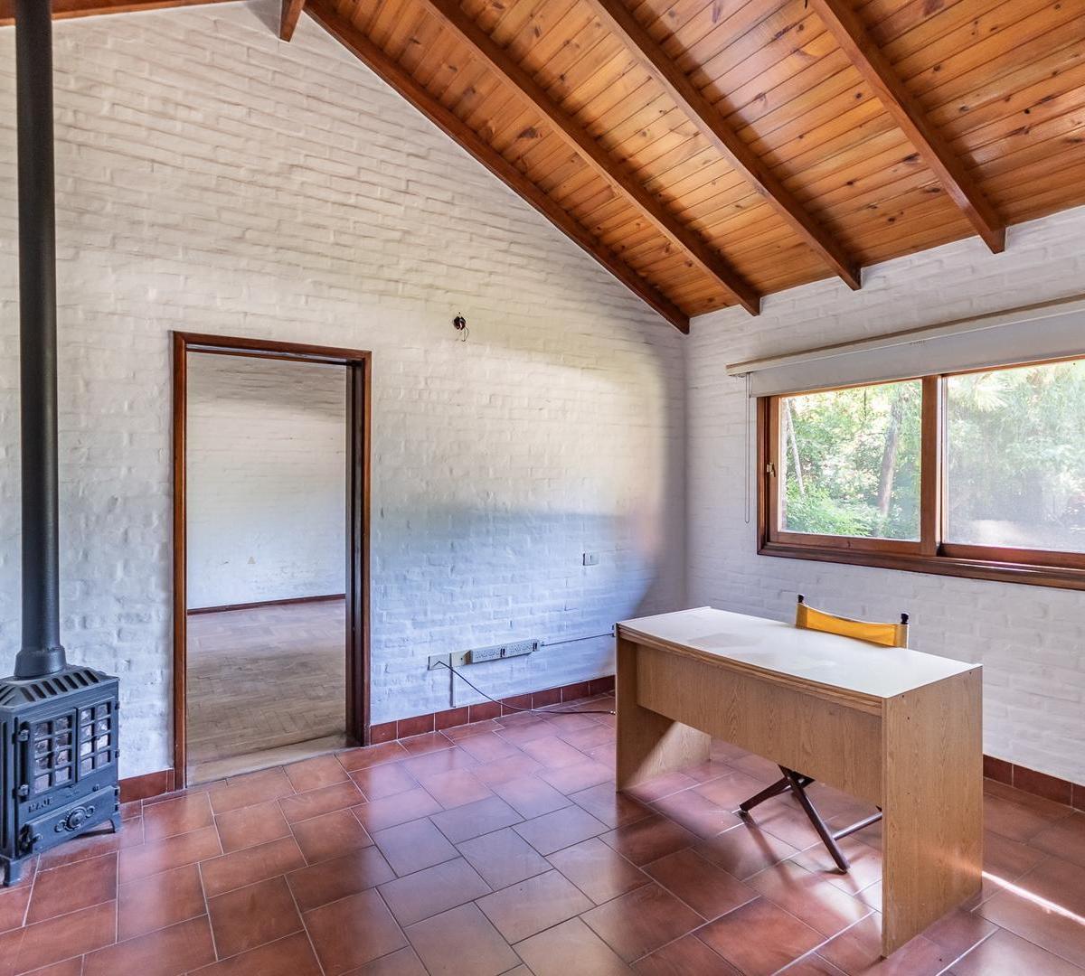 CASA EN VENTA EN SAN DIEGO 4 AMBIENTES