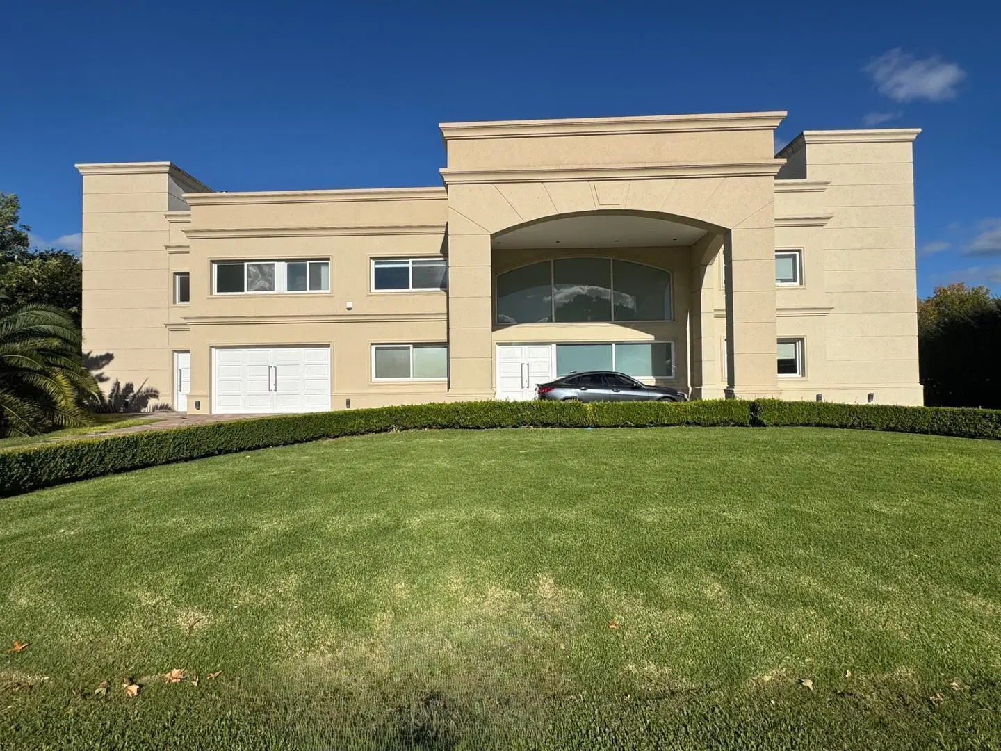 CASA EN VENTA EN SAN DIEGO CON VISTA AL POLO 2