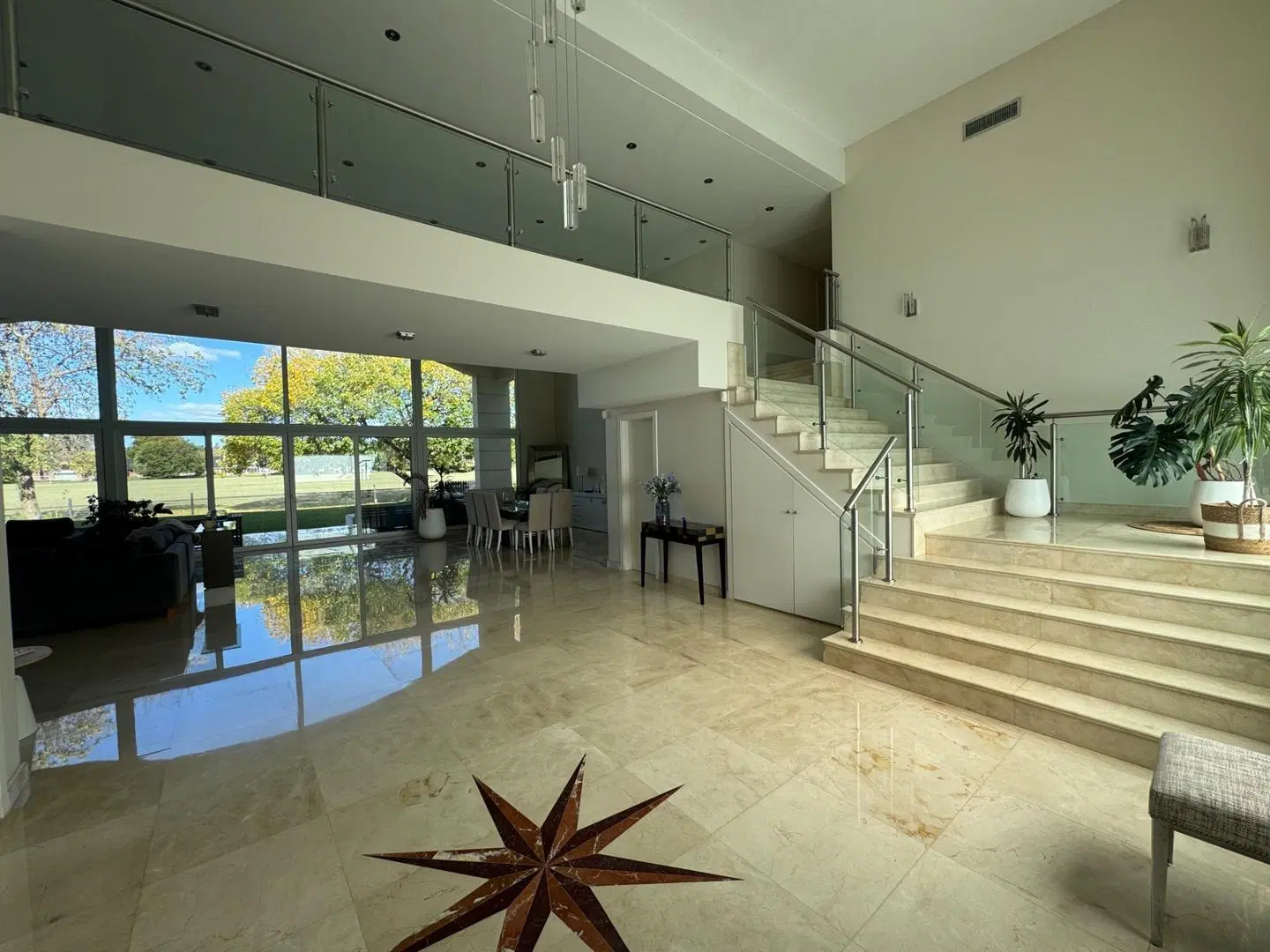 CASA EN VENTA EN SAN DIEGO CON VISTA AL POLO 3