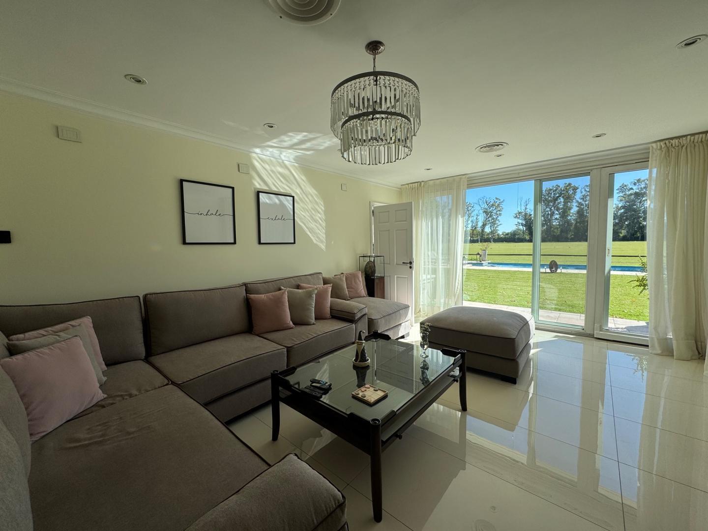 Foto de CASA EN VENTA EN COUNTRY SAN DIEGO CON VISTAS AL POLO, imagen 4