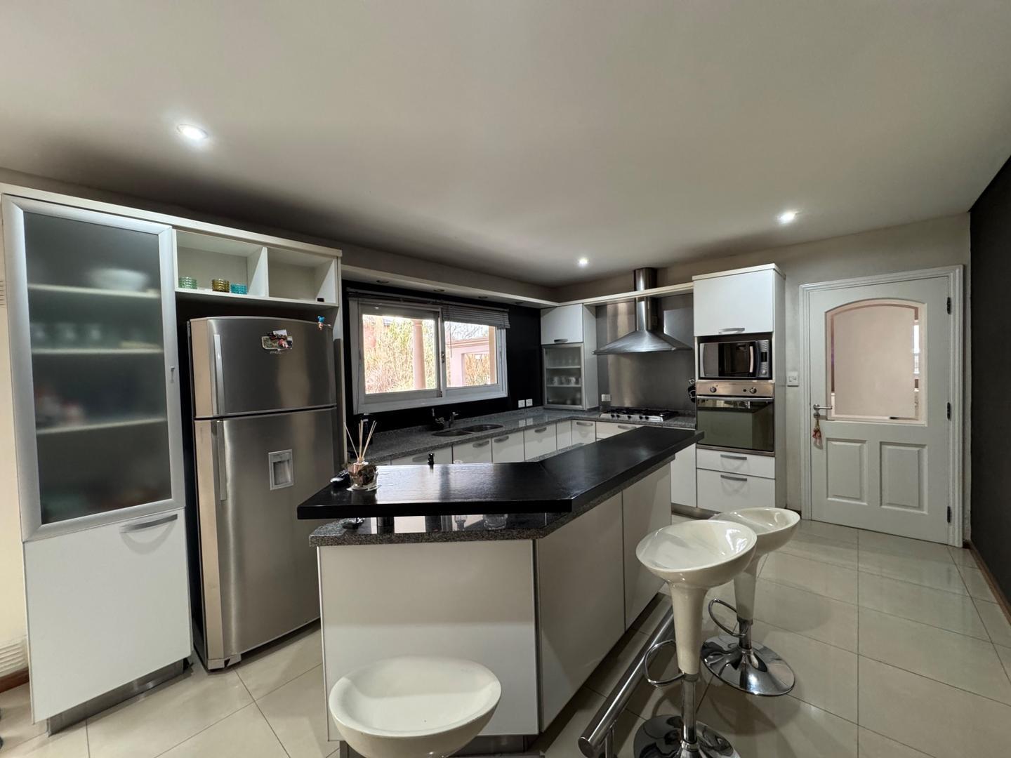 Foto de CASA EN VENTA EN CAMPOS DE ÁLVAREZ, imagen 2