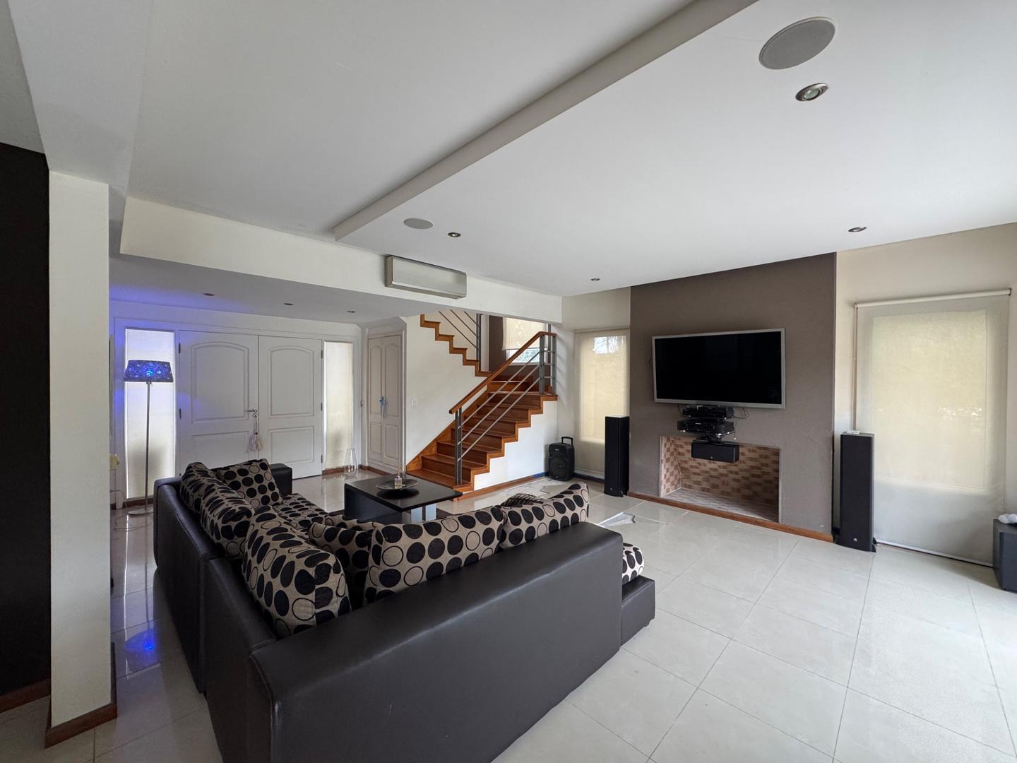 Foto de CASA EN VENTA EN CAMPOS DE ÁLVAREZ, imagen 3