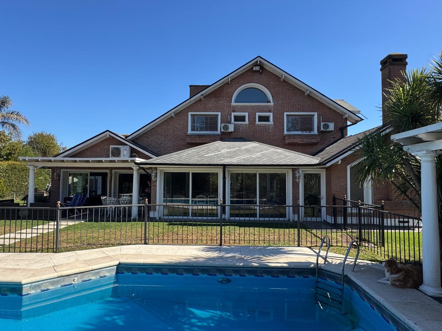 Foto de CASA EN VENTA EN COUNTRY BANCO PROVINCIA, imagen 3