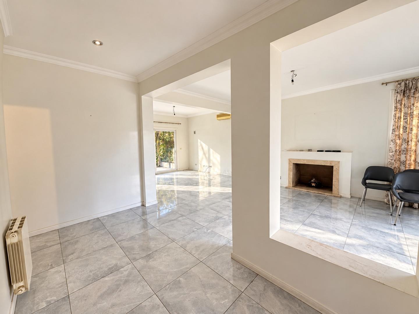 Foto de CASA EN VENTA - CAMPOS DE ALVAREZ 4 DORMITORIOS + ESCRITORIO, imagen 4