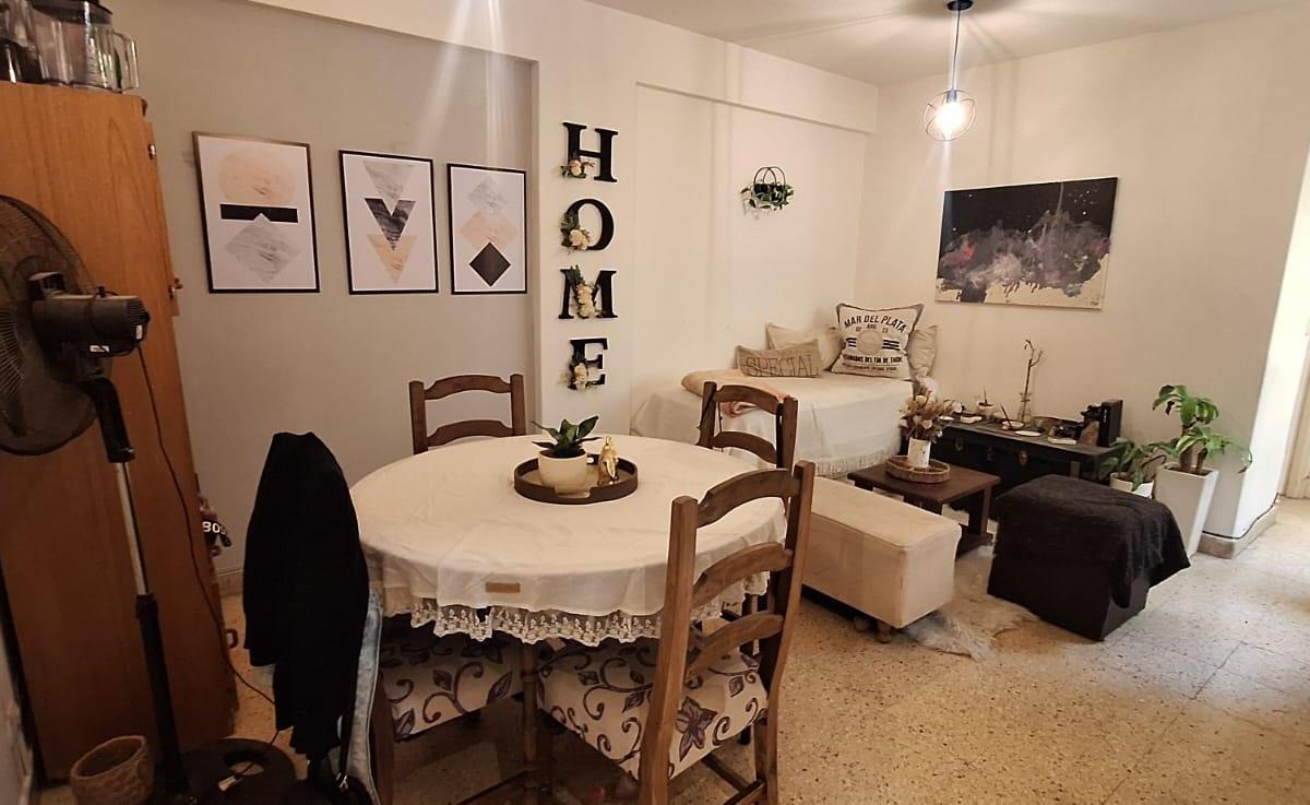 Foto de Departamento dos ambientes en venta. Luminoso. Obra de gas realizada., imagen 2