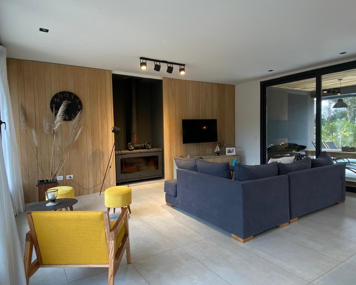 Casa en Costa Esmeralda, Barrio Privado 2