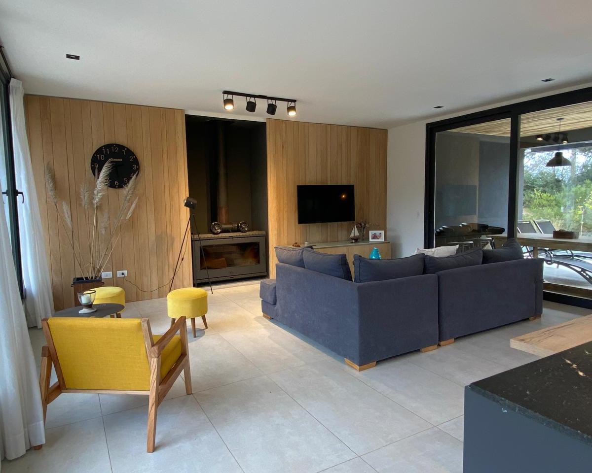 Casa en Costa Esmeralda, Barrio Privado 3