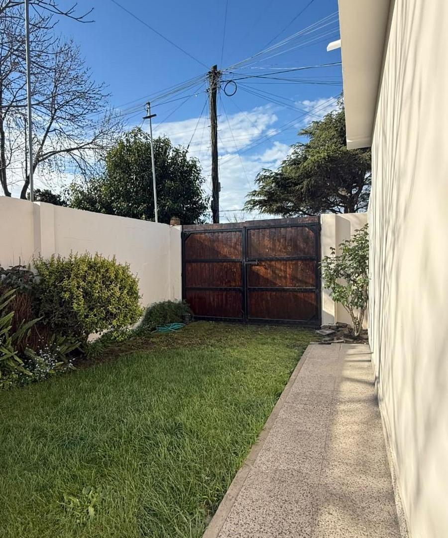 Foto de Casa Americana. Barrio el Gaucho. Permuta por vehículo o departamento., imagen 5