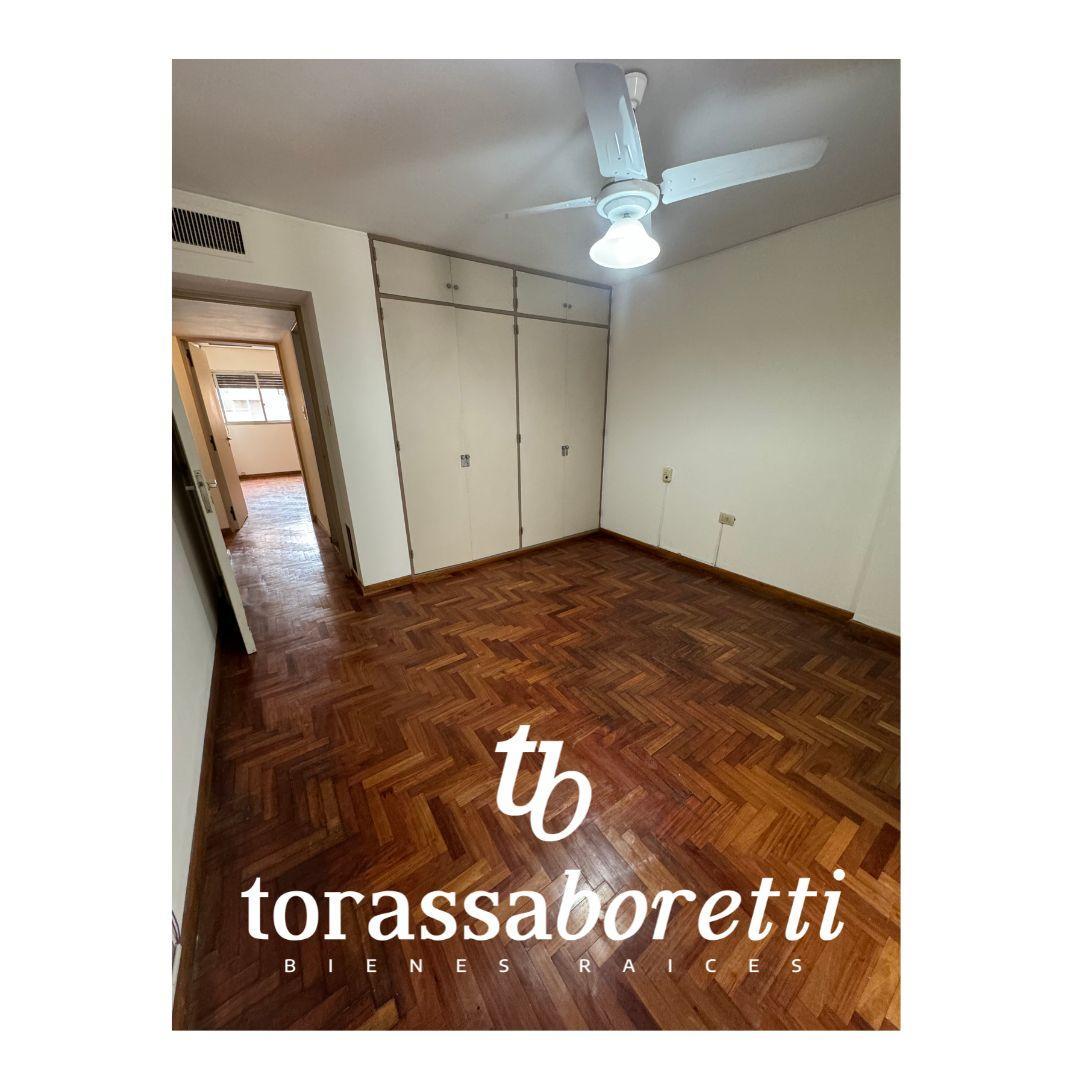 ¡Oportunidad! Venta Depto. de Categoría 3 Dorm. Sobre Cañada. 3
