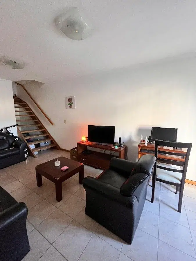 Dúplex en venta de 3 dormitorios c/ cochera en Villa Primera 4