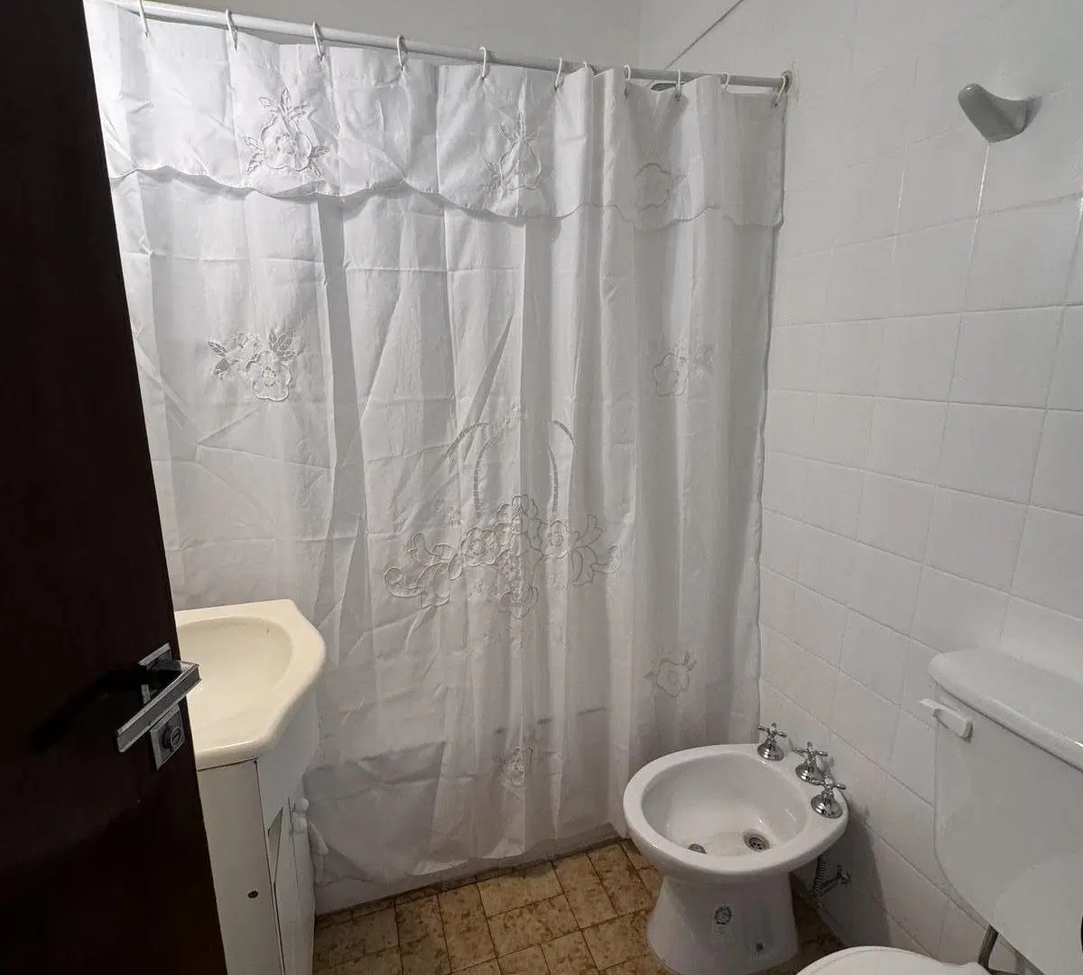 Departamento en 2 ambientes en La Perla 3