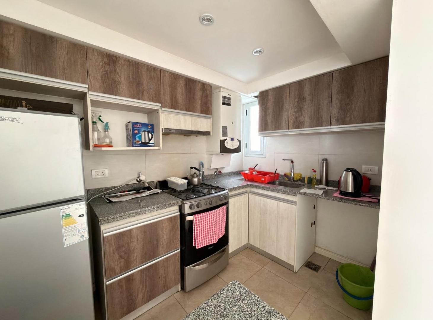 Foto de Departamento en Villa Primera 2 ambientes con cochera, imagen 2