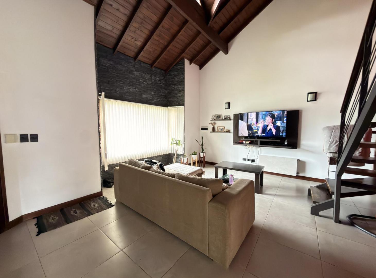 Foto de Casa 4 ambientes con parque, imagen 3