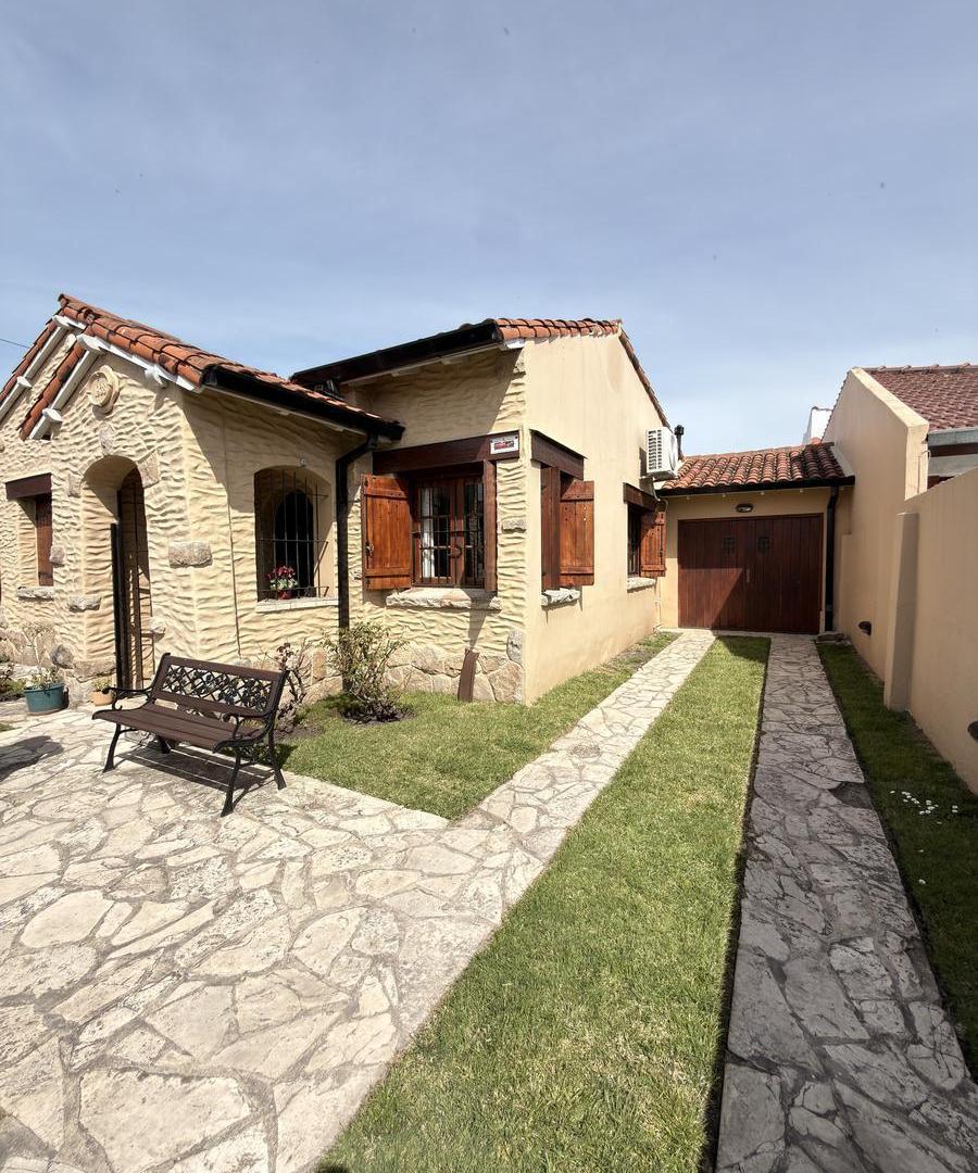 Foto de Casa en La Perla, Planta baja, imagen 1