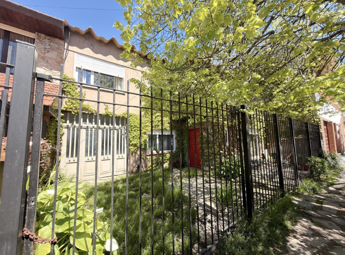 Foto de Casa en Parque Luro 5 ambientes, imagen 1