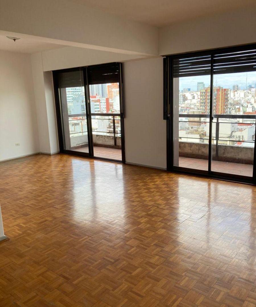 Foto de VENTA 2 AMBIENTES CON COCHERA EN PALERMO - VISTA ABIERTA PULMON DE, imagen 3
