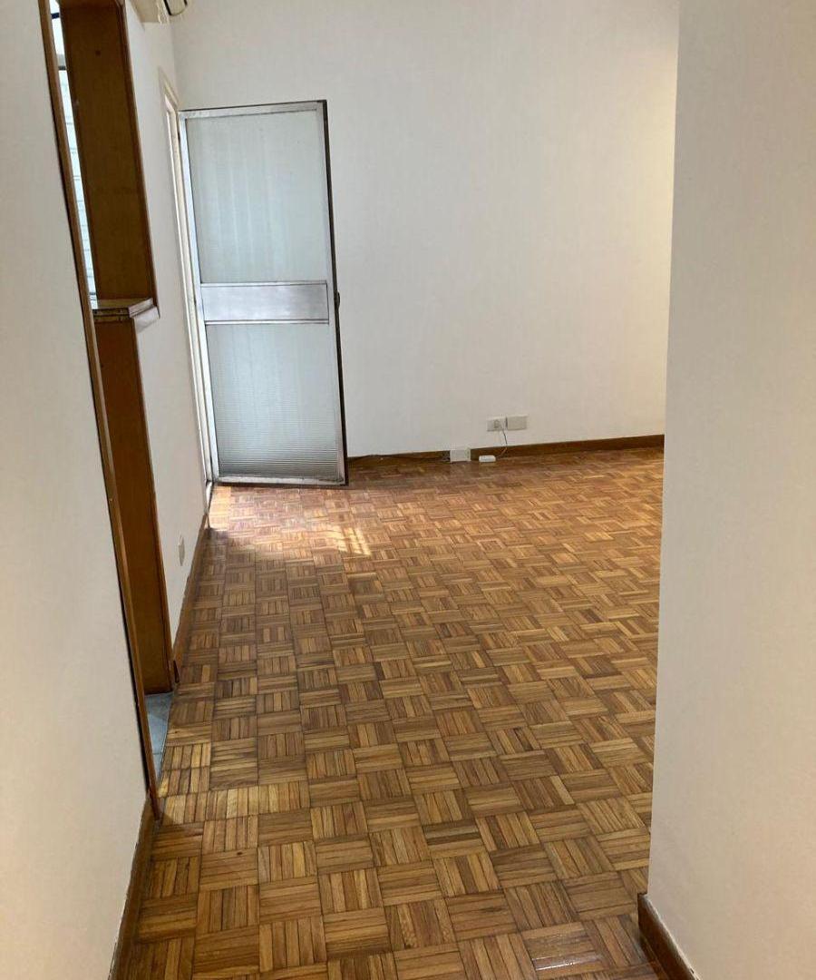 Foto de Venta Departamento de 3 ambientes en Recoleta, imagen 3