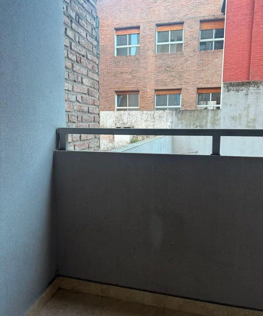 Alquiler: Depto. 1 dorm. en Montevideo 472 (Barrio Martin) 8