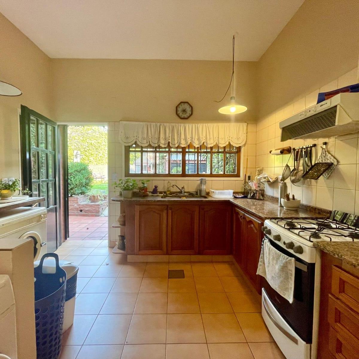 Casa con Parque y Pileta en Villa Urquiza 4