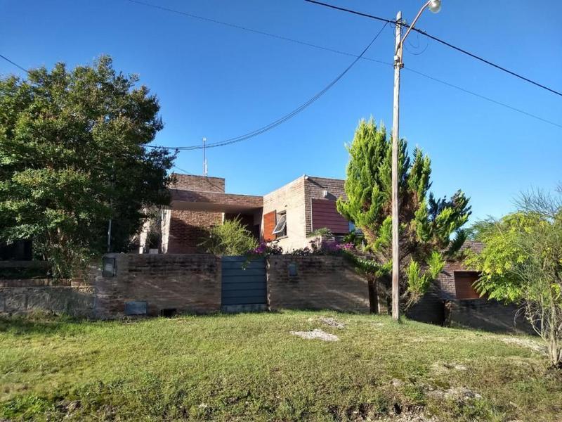 Vendo Espectacular Casa en Tanti!360 m Cubiertos!2000 Terreno! 4