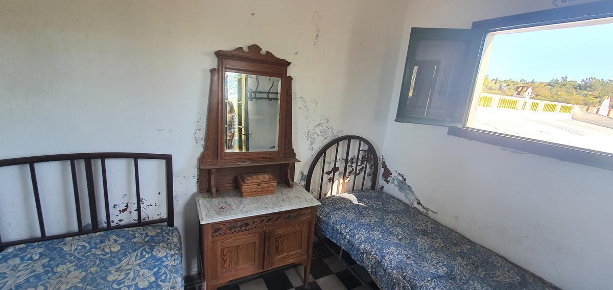Complejo de Casona Mas Casas en Tanti!1 Ha de Terreno! 2