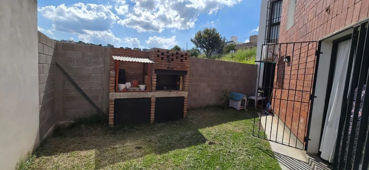 APTO CREDITO BANCOR!!!!Vendo duplex 2 dorm en Complejo en Cuesta Colorada!!! 5