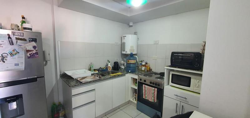 Foto de Vendo depto 1 dorm c balcón FRENTE CENTRAL DE POLICIA!!!!!ALBERDI!!, imagen 4