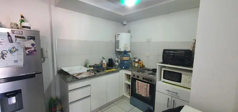 Vendo depto 1 dorm c balcón FRENTE CENTRAL DE POLICIA!!!!!ALBERDI!! 4
