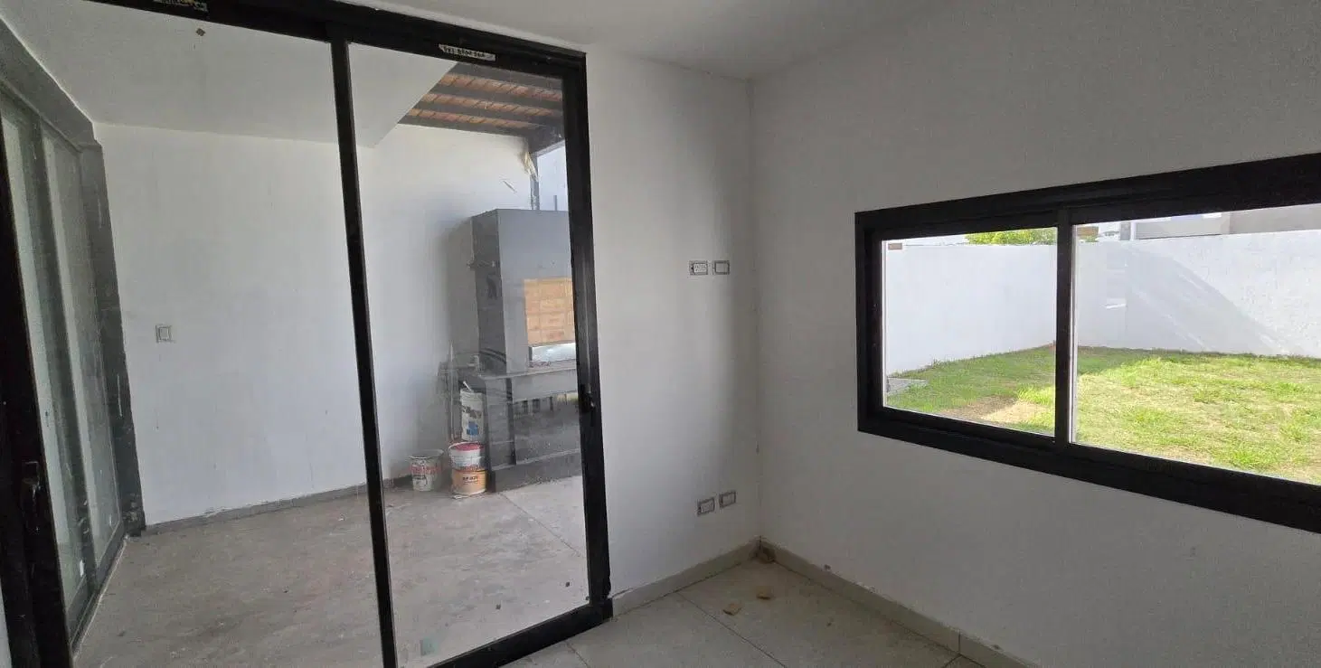 VENDO duplex en Prados de Manantiales!!! A 5 min de Barrio Jardin y 10 del Centr 2