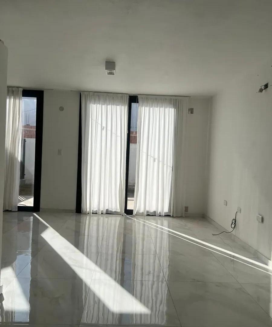 Foto de VENDO duplex 1 dorm en Prados de Manantiales!, imagen 2