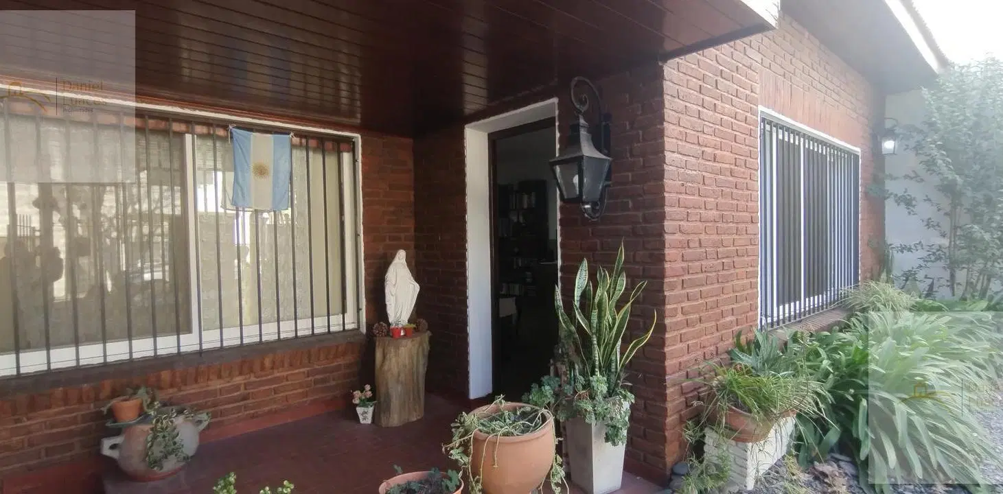 Hermoso Chalet multifamiliar en Beccar!!! 4