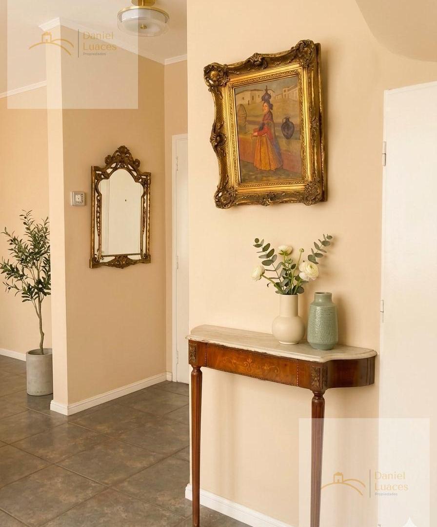Foto de PH UNICO, igual a una CASA. 4 Dorm – Terraza Propia c/Parrilla – Sin, imagen 3
