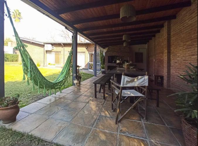 Venta - Casa - Los Pinos, Granadero Baigorria 4