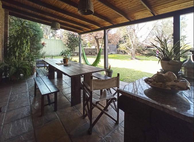 Venta - Casa - Los Pinos, Granadero Baigorria 2