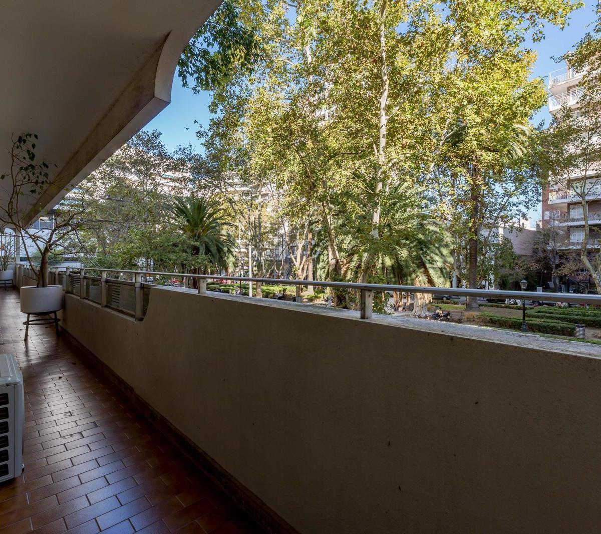 Venta/permuta - Departamento - 5 Dorm. - Pileta y Quincho Exclusivo - Microcentro, Rosario. 2