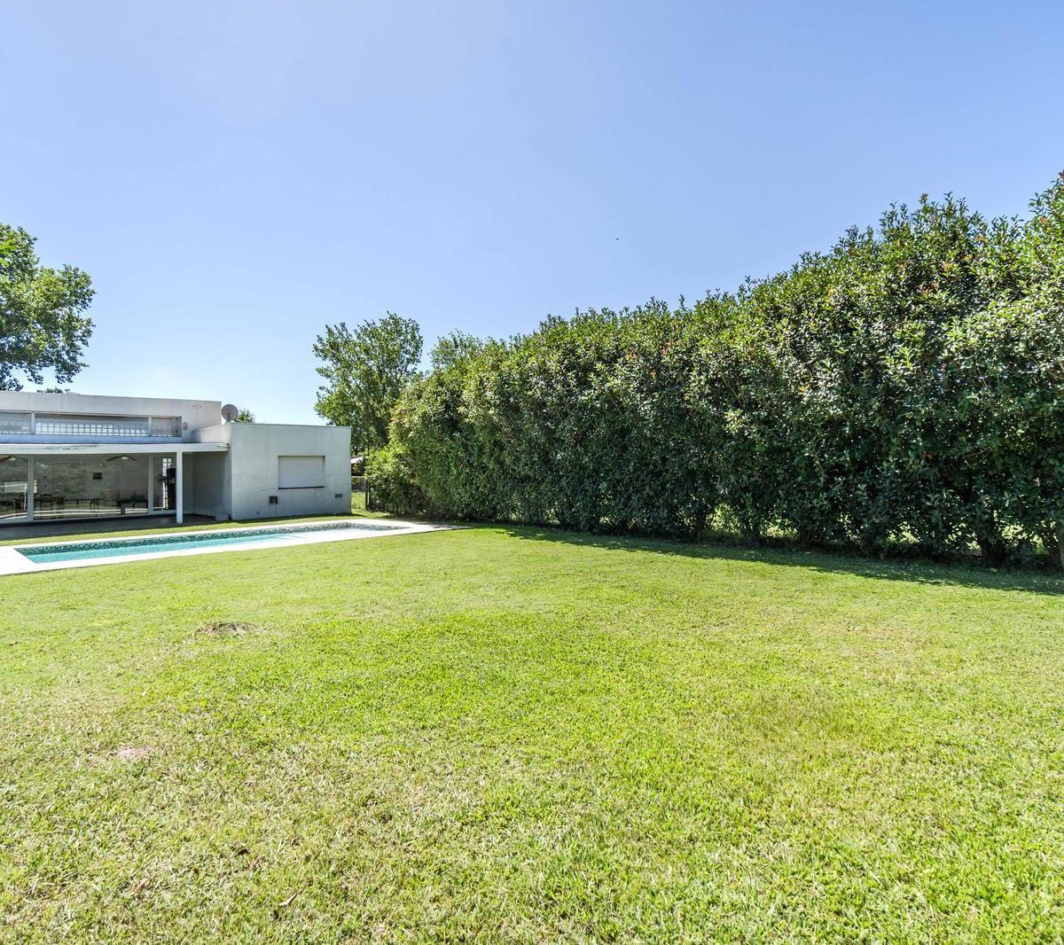 VENTA - Casa - 2 dormitorios - Roldan, San Lorenzo