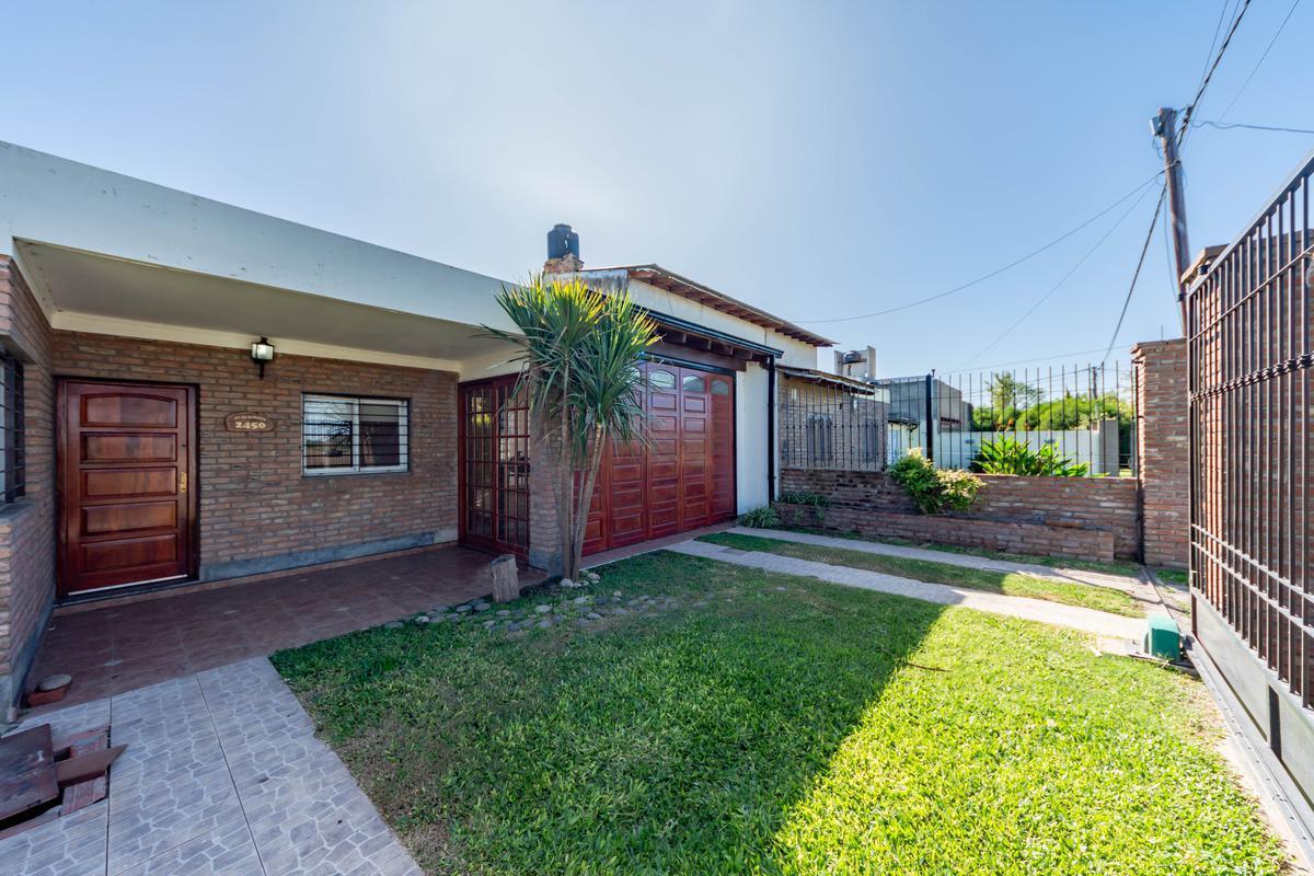 Venta - Casa 1 Dormitorio - Pueblo Esther 4