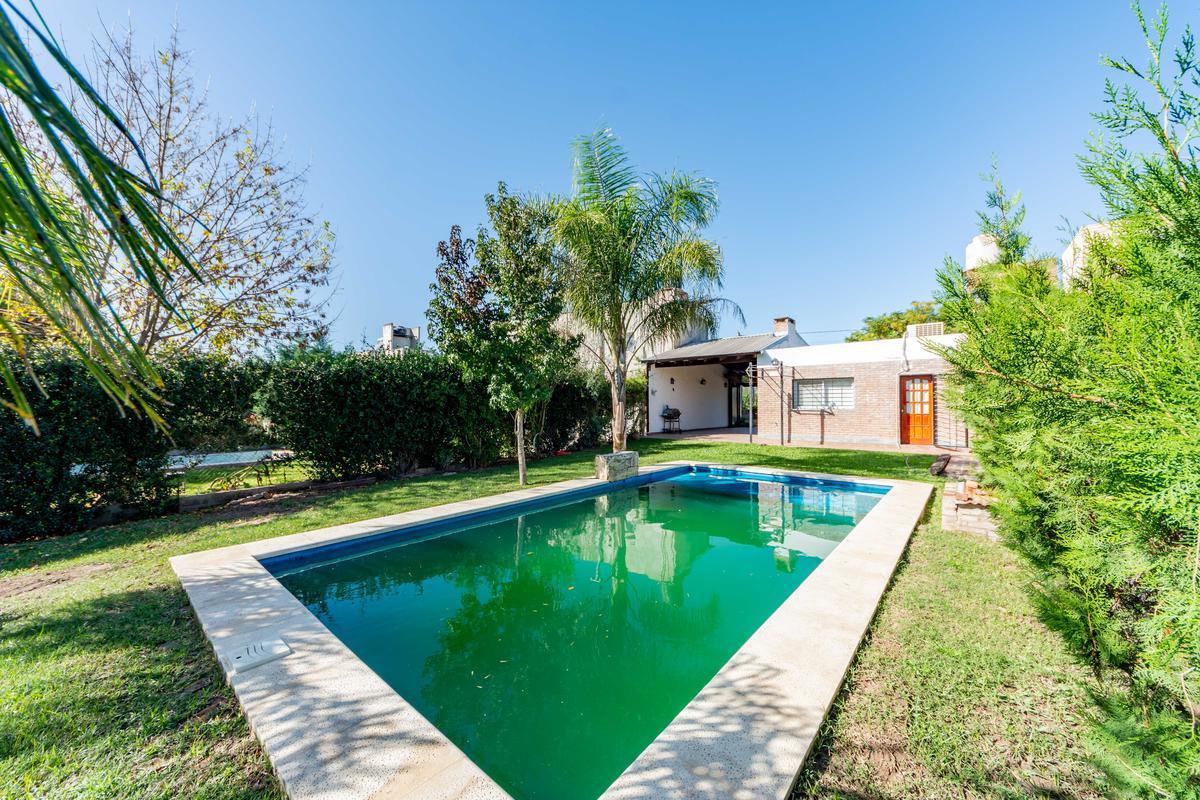 Venta - Casa 1 Dormitorio - Pueblo Esther 5
